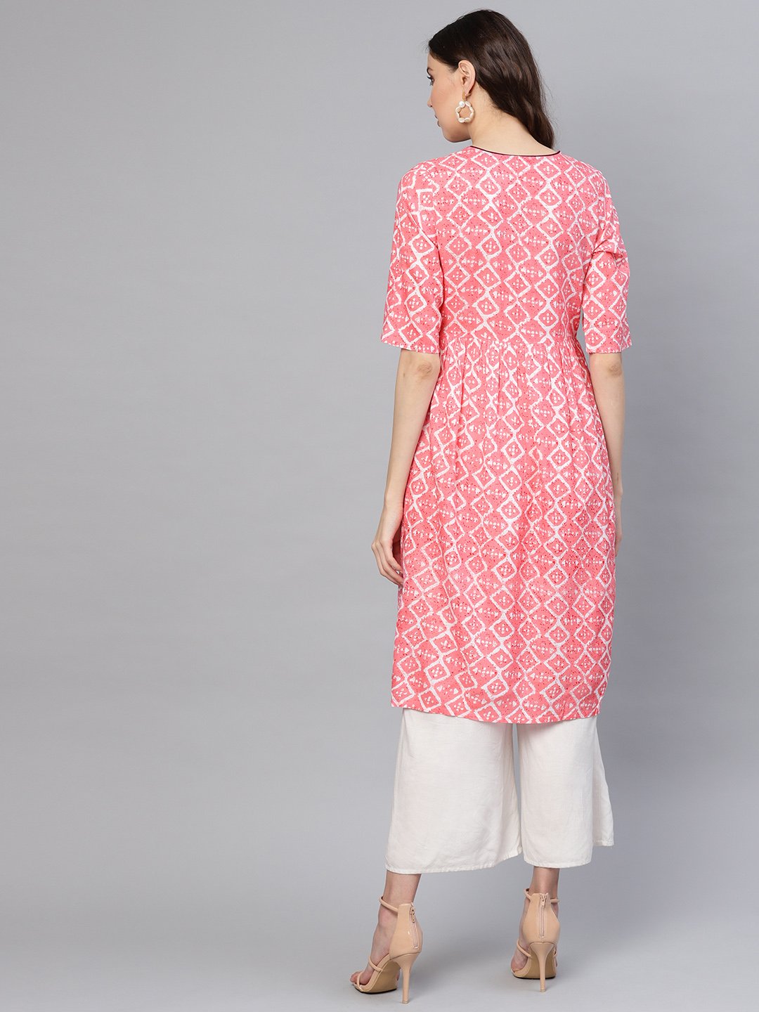 Women Pink & Off-White Printed Straight Kurta | NOZ2TOZ - Made In INDIA.