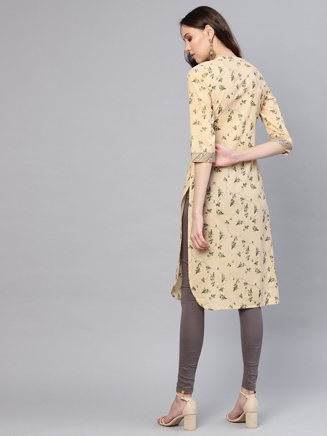 Women Beige & Green Printed Straight Kurta | NOZ2TOZ - Made In INDIA.