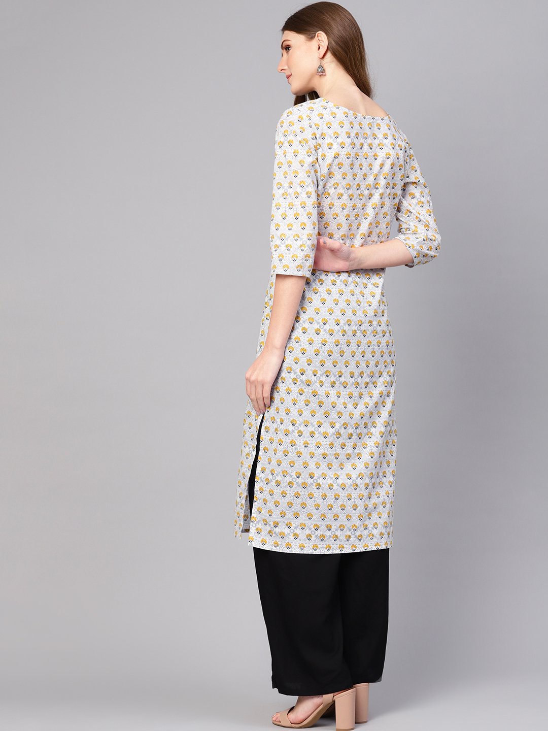 Women Off-White & Mustard Yellow Printed Straight Kurta | NOZ2TOZ - Made In INDIA.