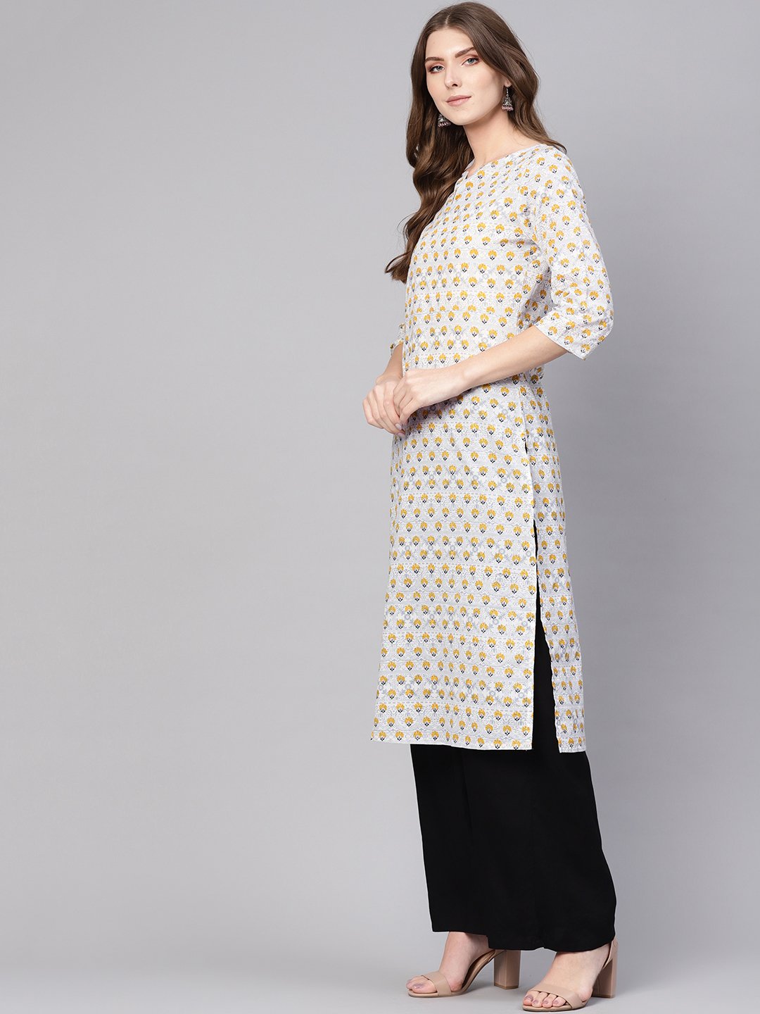 Women Off-White & Mustard Yellow Printed Straight Kurta | NOZ2TOZ - Made In INDIA.