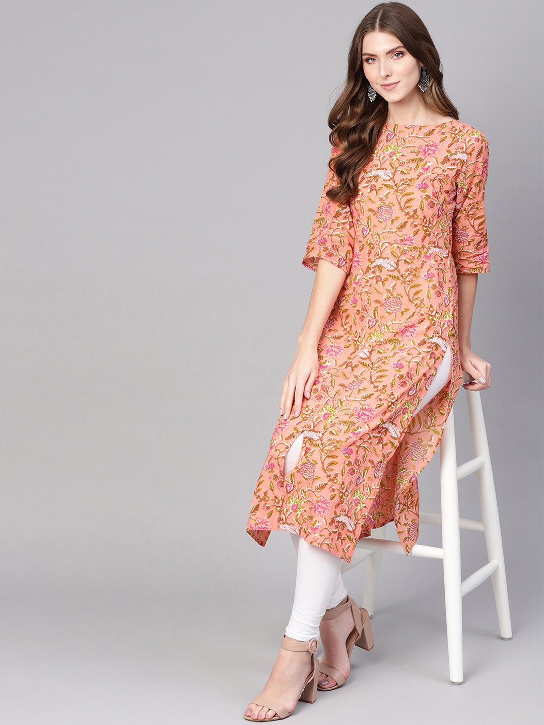 Women Peach-Coloured & Olive Green Printed Straight Kurta | NOZ2TOZ - Made In INDIA.