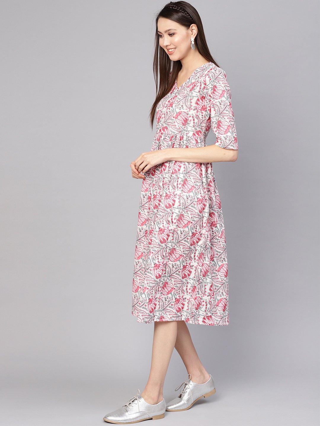 Women Off-White & Pink Printed A-Line Dress | NOZ2TOZ - Made In INDIA.