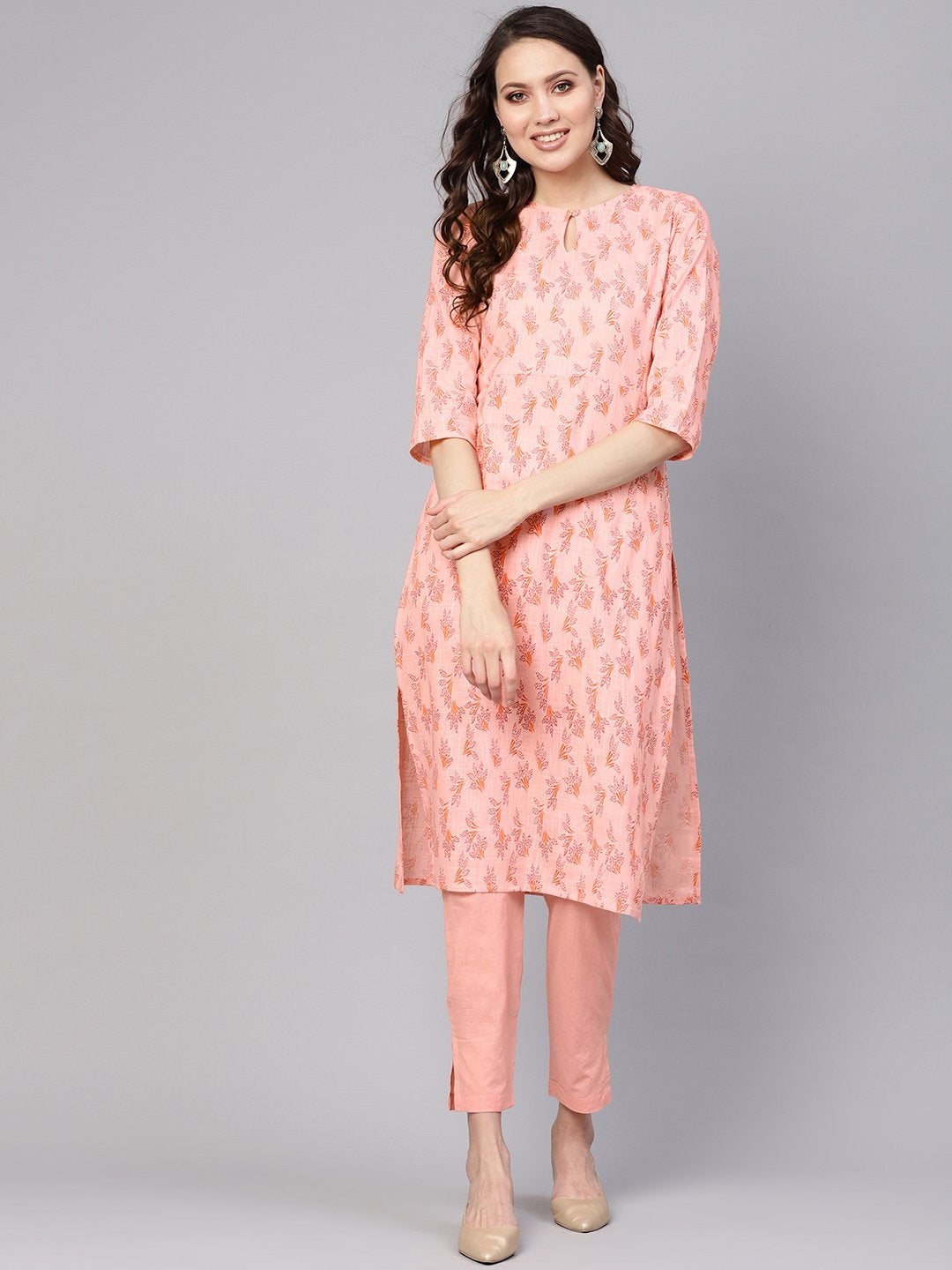 Women Peach-Coloured Printed Kurta with Trousers | NOZ2TOZ - Made In INDIA.