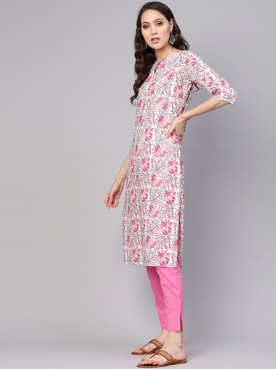 Women White & Pink Printed Kurta with Trousers | NOZ2TOZ - Made In INDIA.