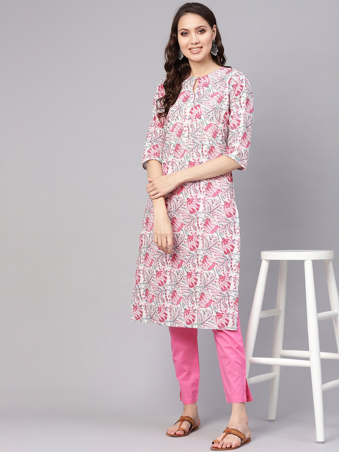 Women White & Pink Printed Kurta with Trousers | NOZ2TOZ - Made In INDIA.