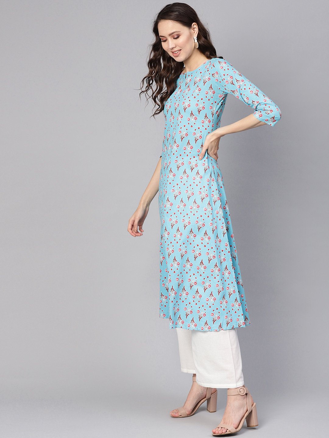 Women Blue & White Printed Kurta with Palazzos | NOZ2TOZ - Made In INDIA.