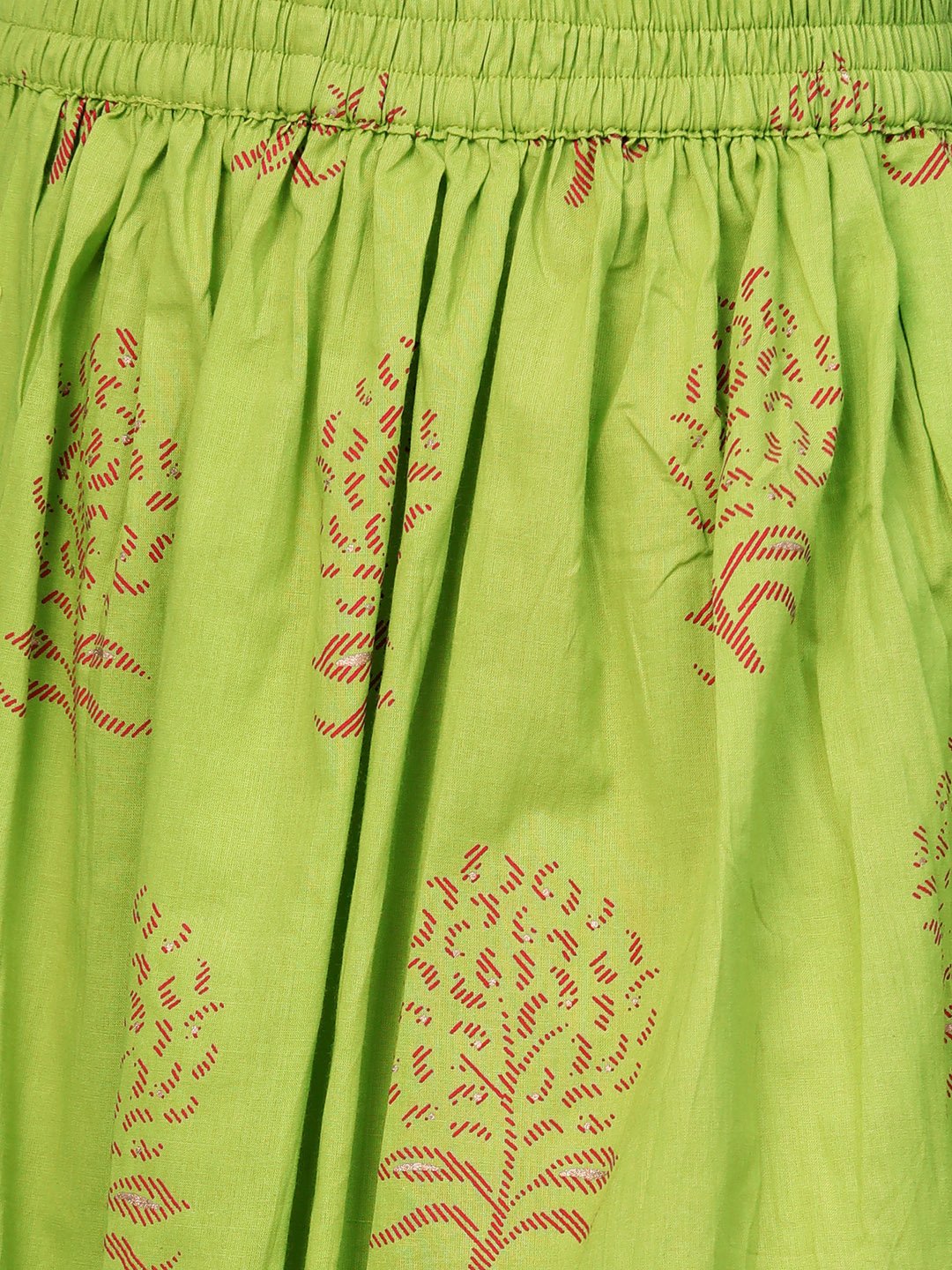 Women Green Three-Quarter Sleeves Printed Straight Pure Cotton Kurta Skirt Set | NOZ2TOZ - Made In INDIA.