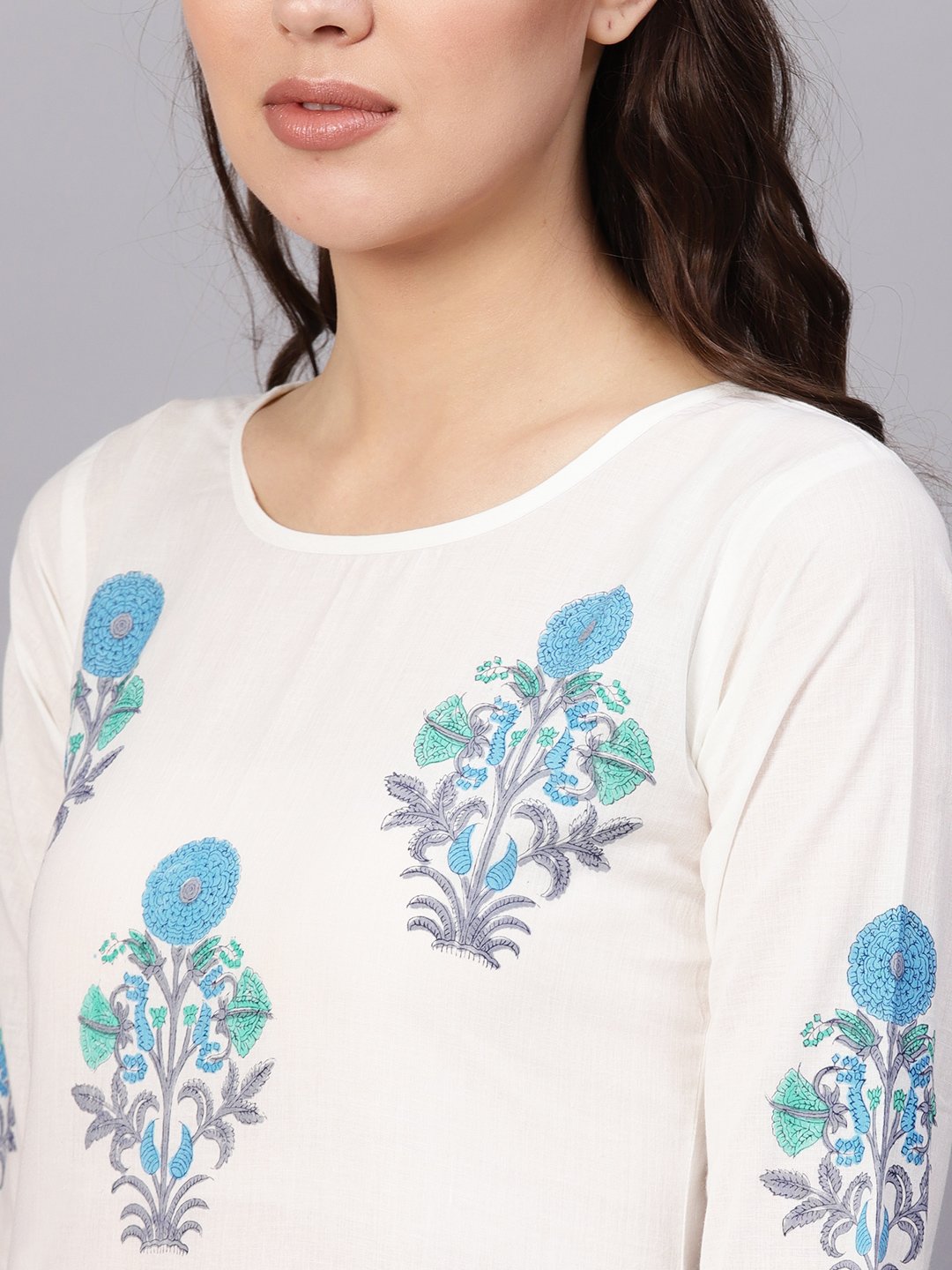 Women White & Blue Printed Kurta with Palazzos | NOZ2TOZ - Made In INDIA.