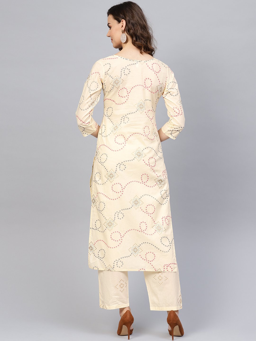 Women Cream-Coloured & Red Printed Kurta with Trousers | NOZ2TOZ - Made In INDIA.