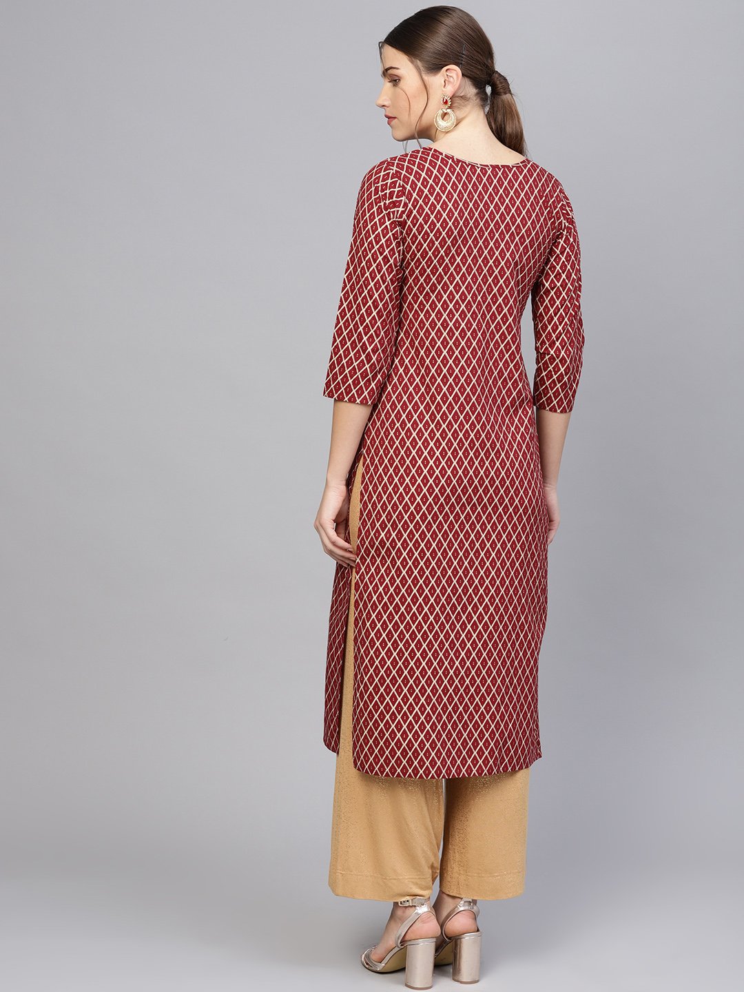 Women Maroon & Golden Printed Straight Kurta | NOZ2TOZ - Made In INDIA.