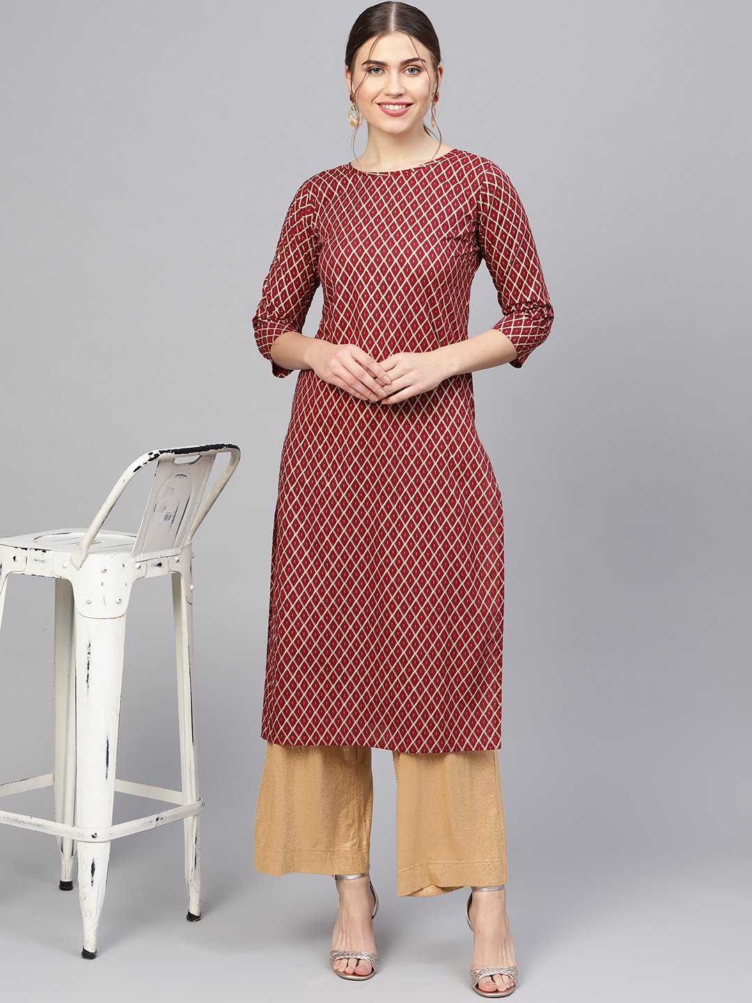 Women Maroon & Golden Printed Straight Kurta | NOZ2TOZ - Made In INDIA.