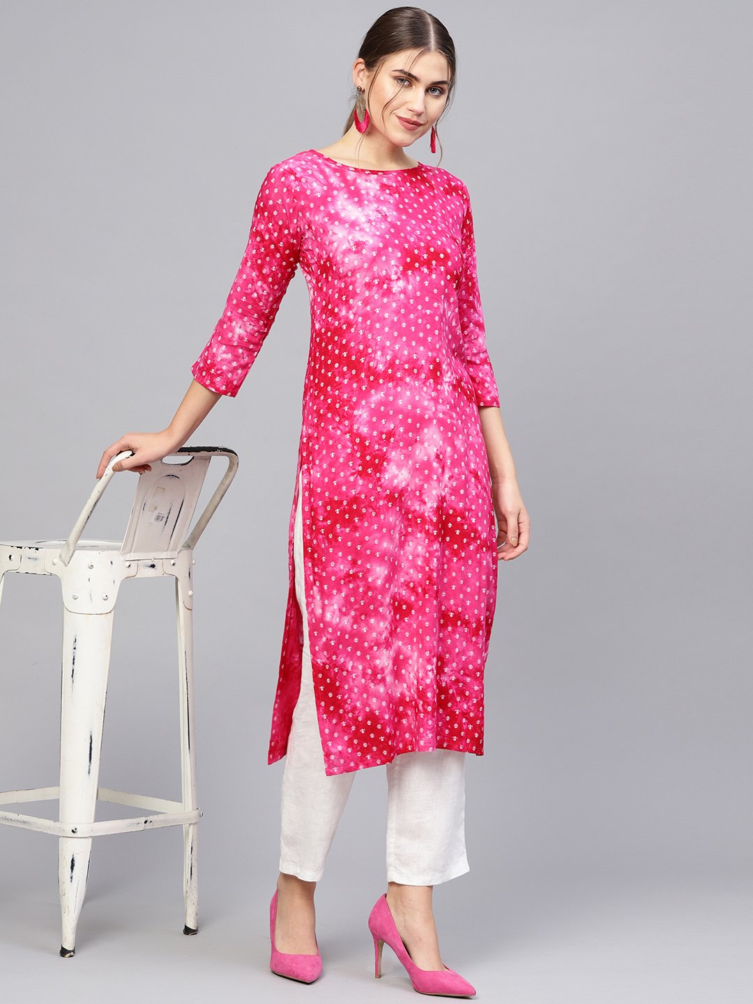 Women Pink & White Printed Straight Kurta | NOZ2TOZ - Made In INDIA.