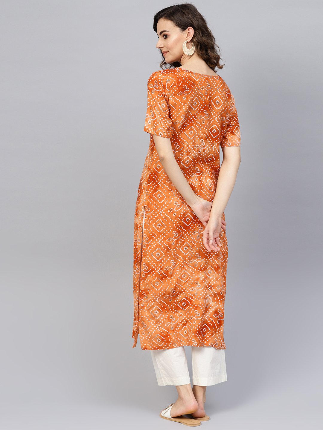 Women Rust Orange & White Bandhani Printed Straight Kurta | NOZ2TOZ - Made In INDIA.