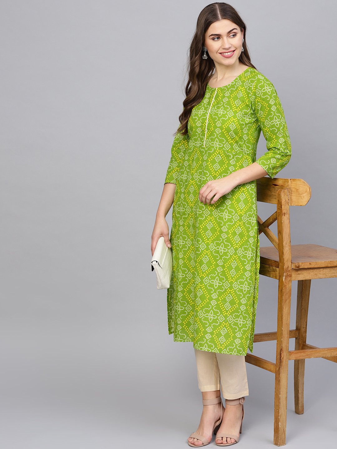 Women Green & Cream-Coloured Printed Kurta with Trousers | NOZ2TOZ - Made In INDIA.