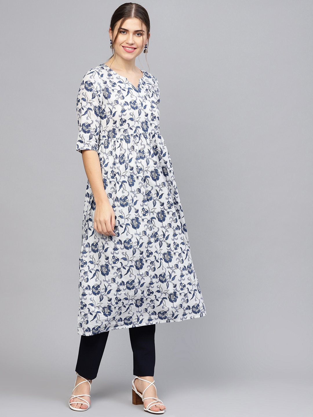 Women White & Blue Printed A-Line Kurta | NOZ2TOZ - Made In INDIA.