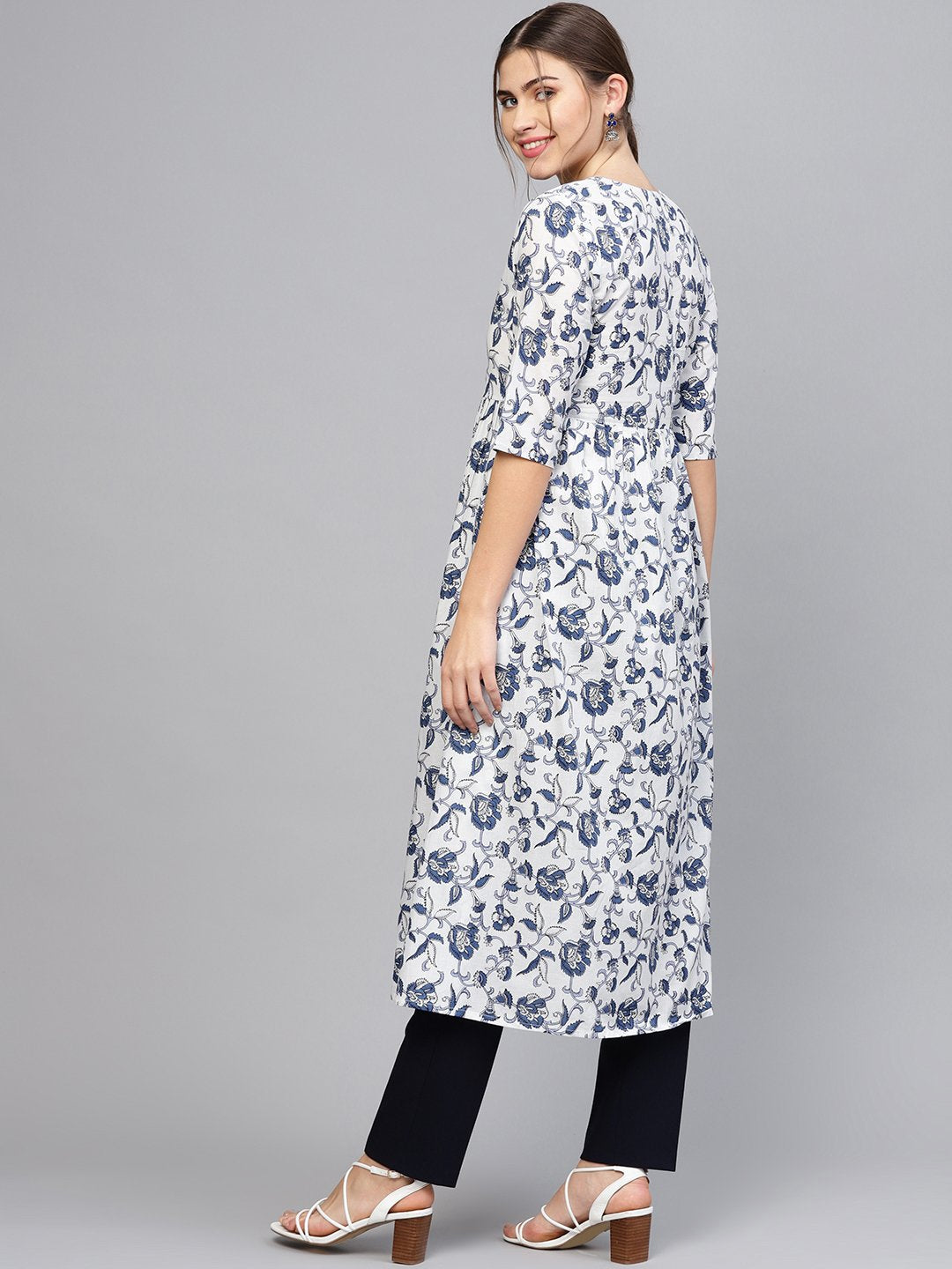 Women White & Blue Printed A-Line Kurta | NOZ2TOZ - Made In INDIA.