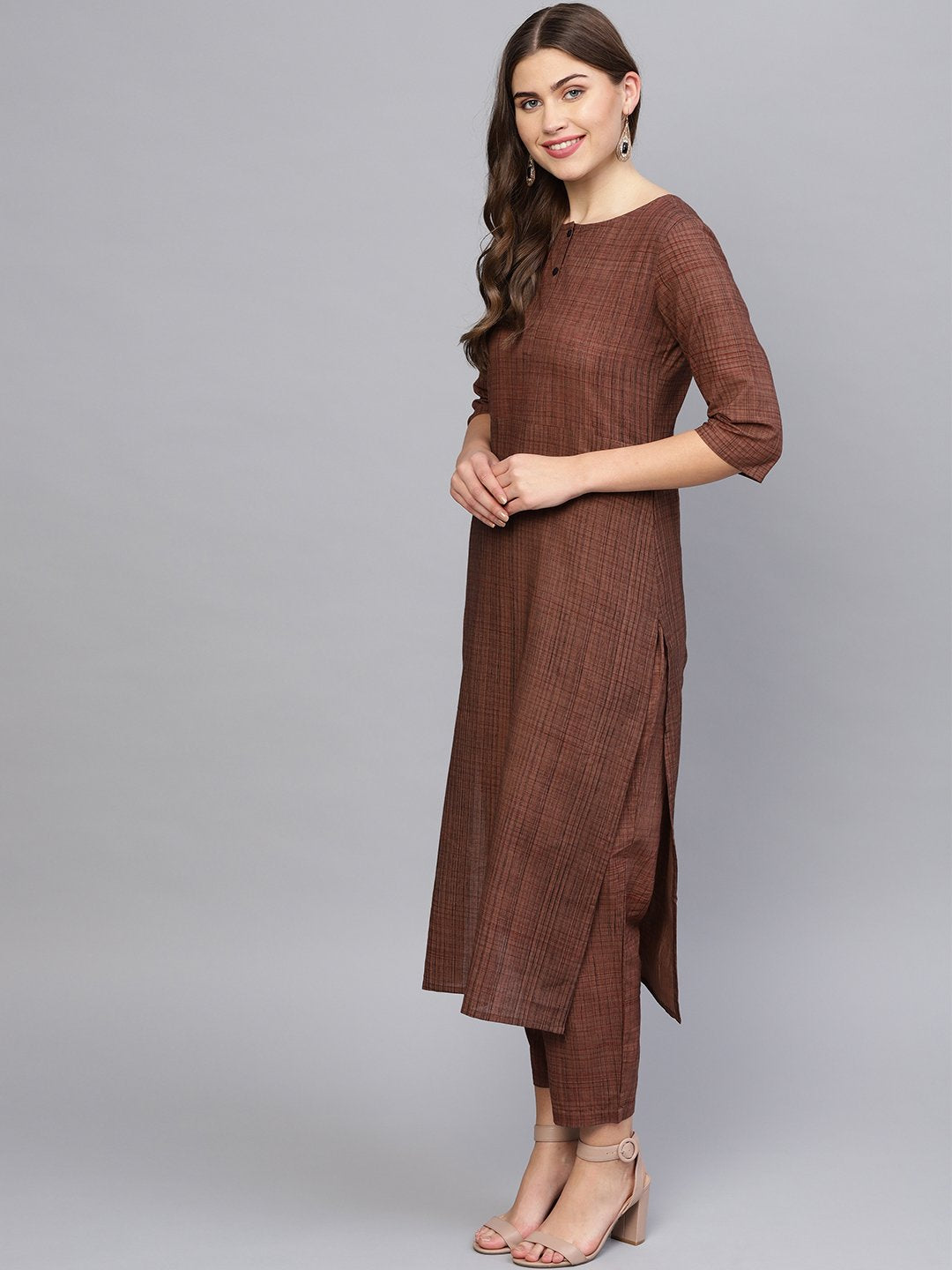 Women Brown Printed Kurta with Trousers | NOZ2TOZ - Made In INDIA.