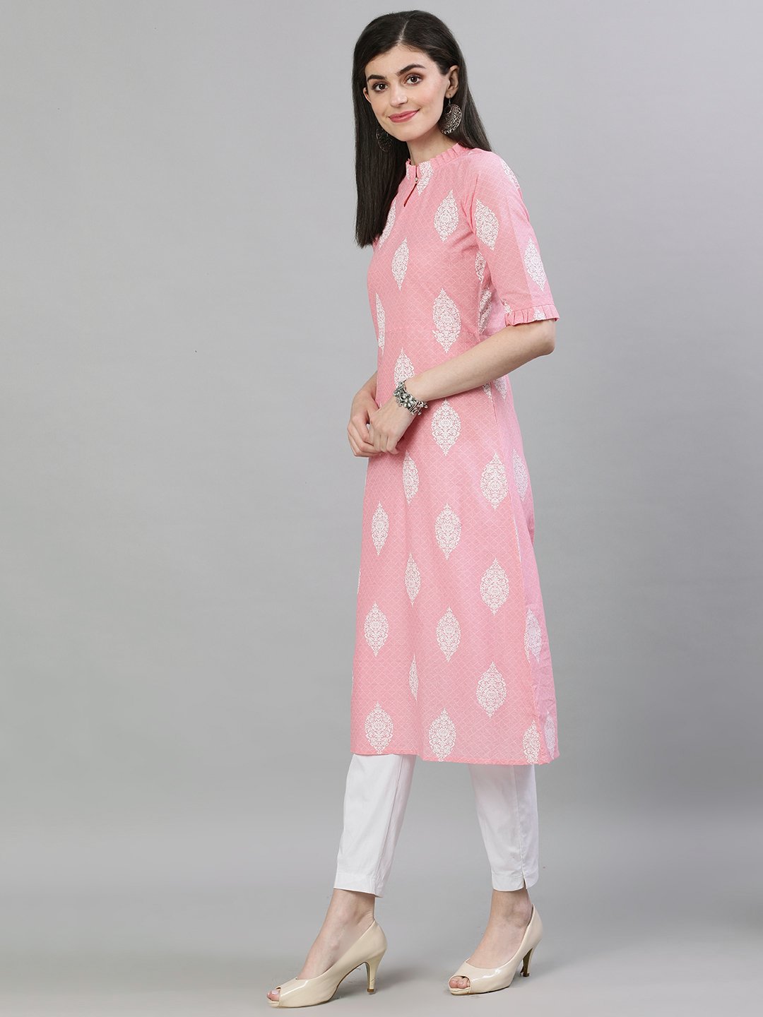 Women Pink & White Printed Straight Kurta | NOZ2TOZ - Made In INDIA.