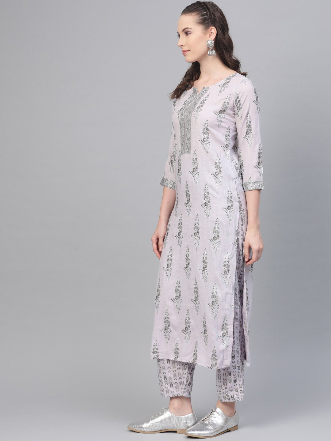 Fossil Grey Printed Kurta set with Pant | NOZ2TOZ - Made In INDIA.