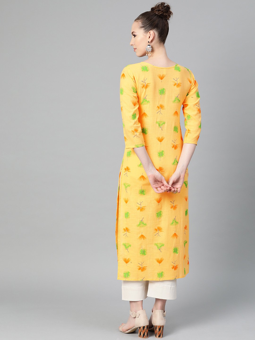 Yellow Multi colored Printed Kurta with Round neck with V & 3/4 sleeves | NOZ2TOZ - Made In INDIA.