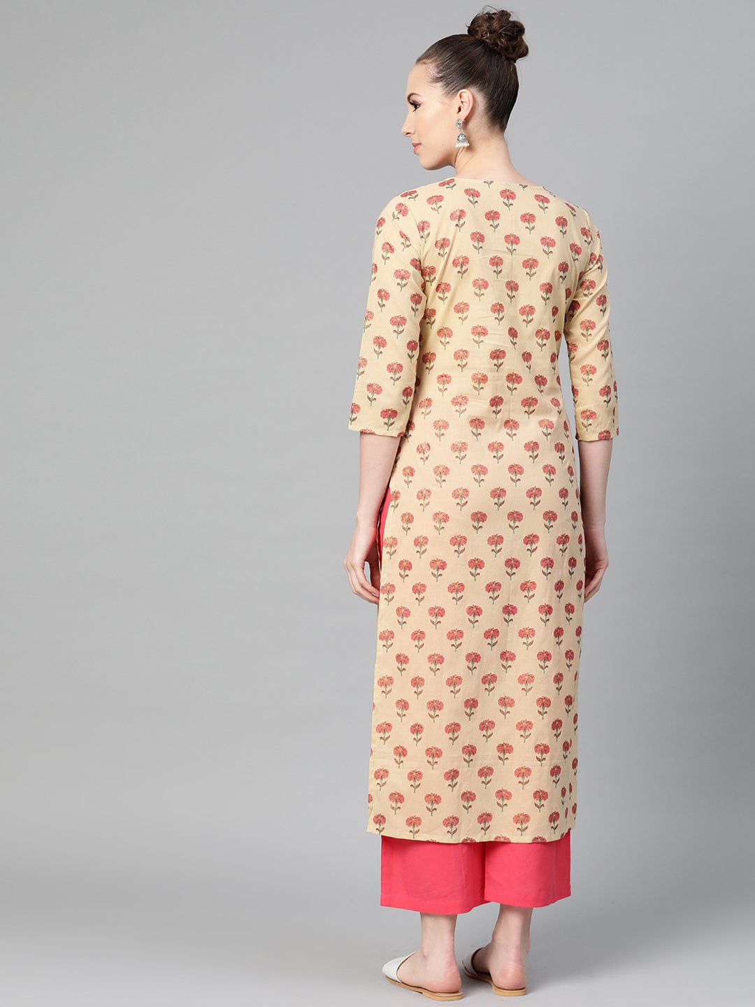 Cream with multi floral printed kurta with keyhole neckline | NOZ2TOZ - Made In INDIA.