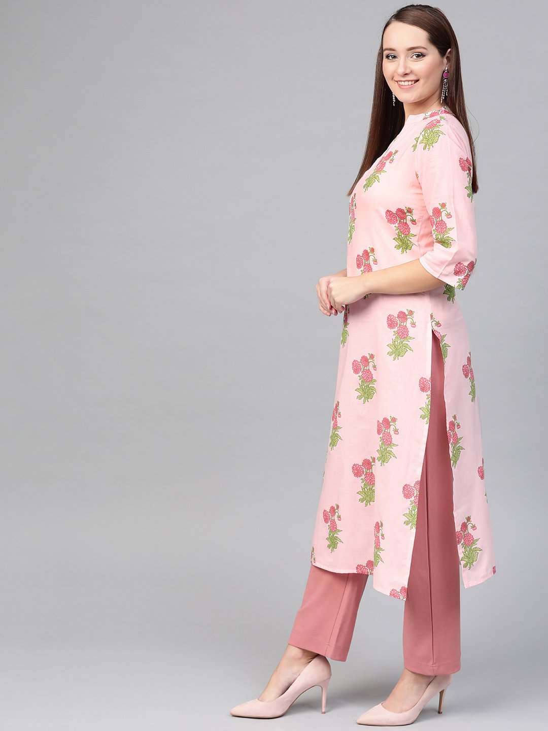 Women Pink & Green Cotton Straight Floral Printed Kurta | NOZ2TOZ - Made In INDIA.