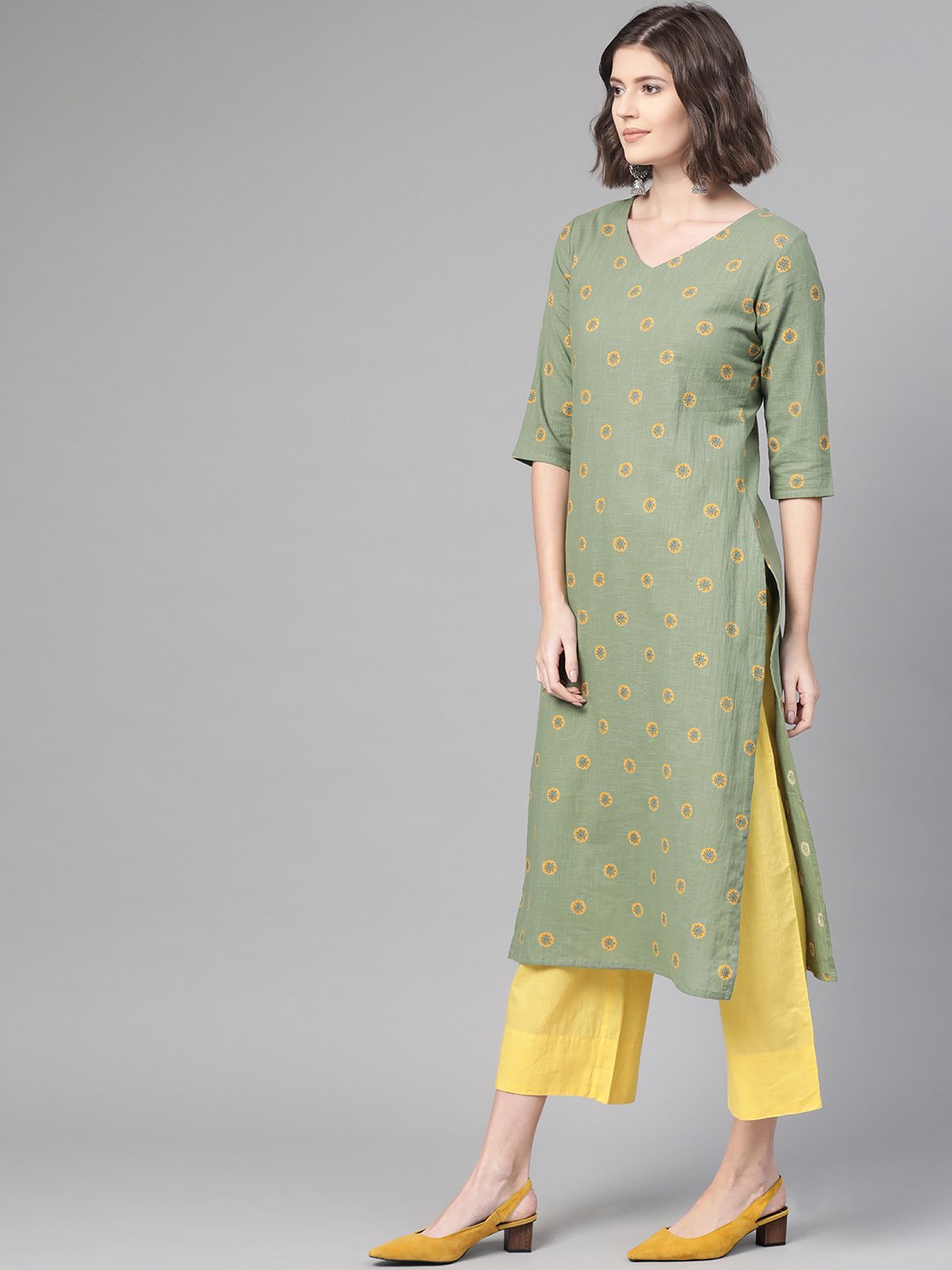 Women Green & Yellow Cotton Straight Floral Printed Kurta | NOZ2TOZ - Made In INDIA.