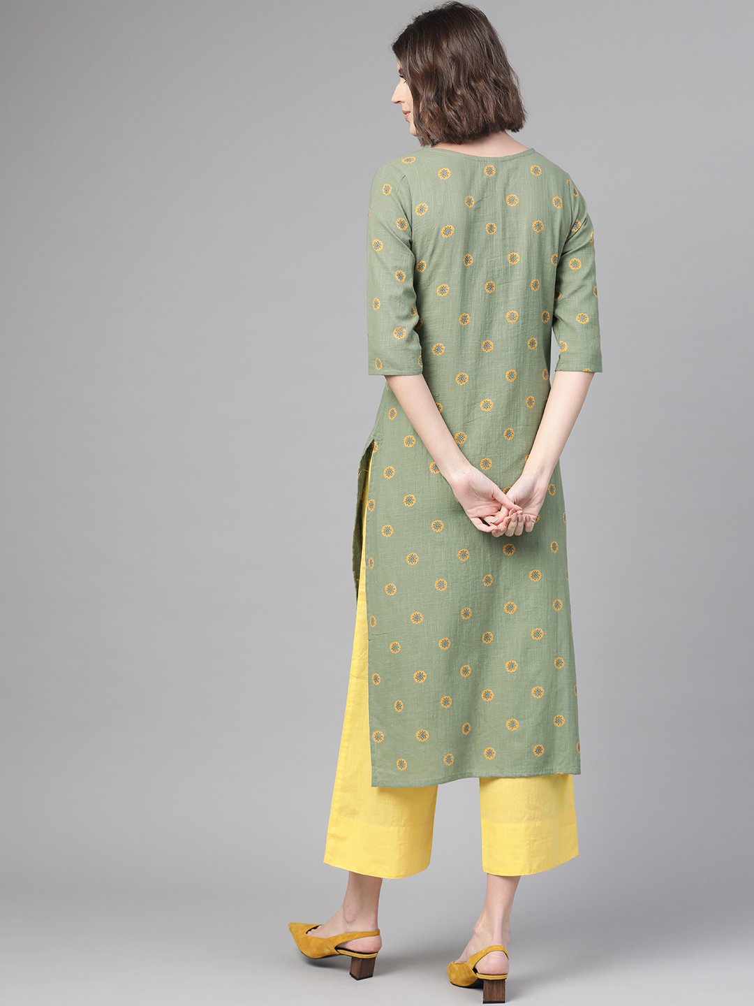 Women Green & Yellow Cotton Straight Floral Printed Kurta | NOZ2TOZ - Made In INDIA.