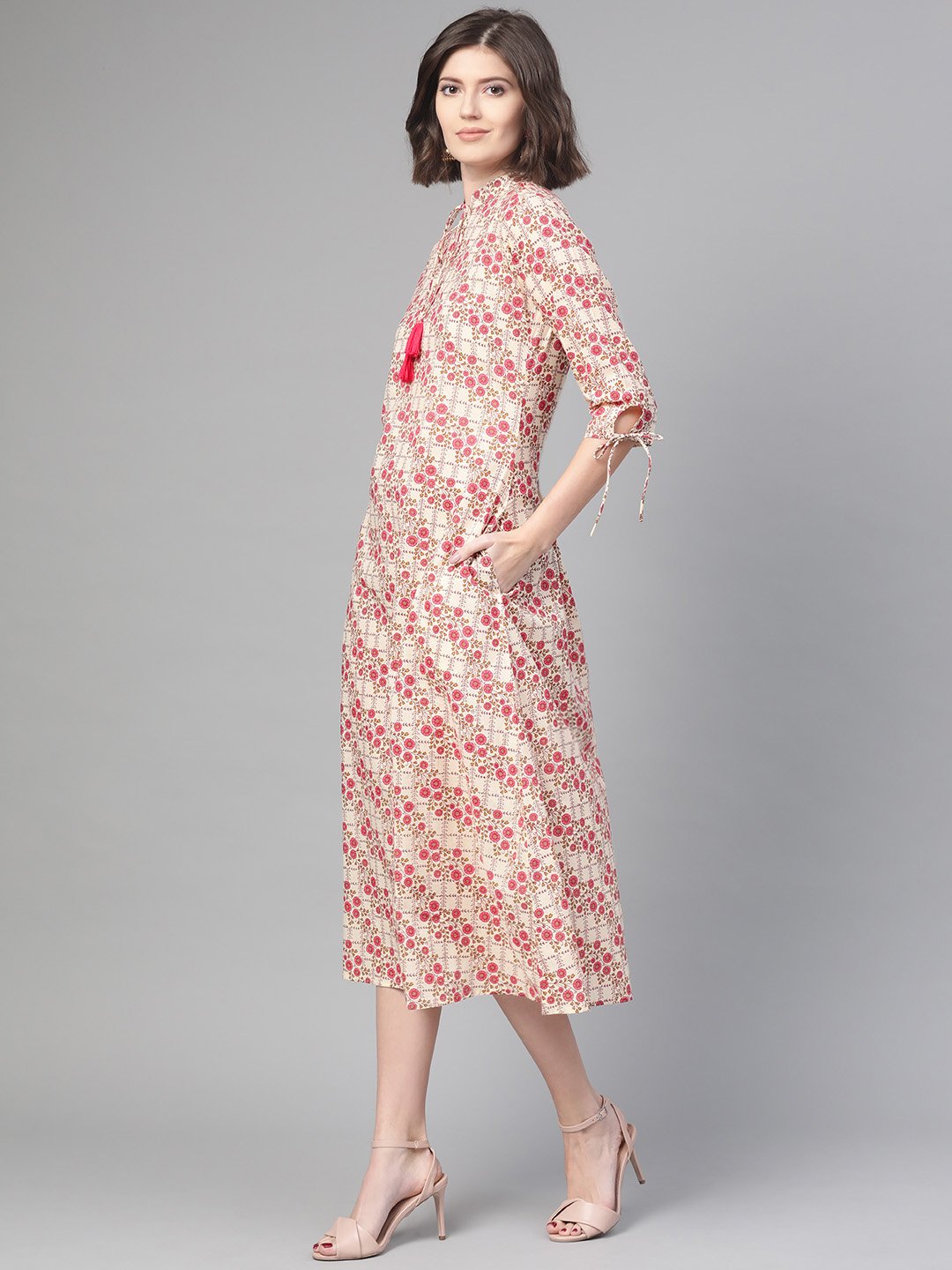 Women Off White & Pink Floral Printed A-Line Dress | NOZ2TOZ - Made In INDIA.