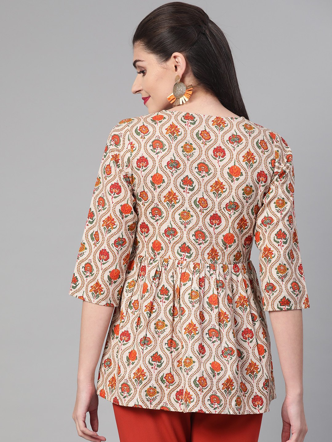 Women Cream & Orange Cotton Printed V-Neck Tunic | NOZ2TOZ - Made In INDIA.