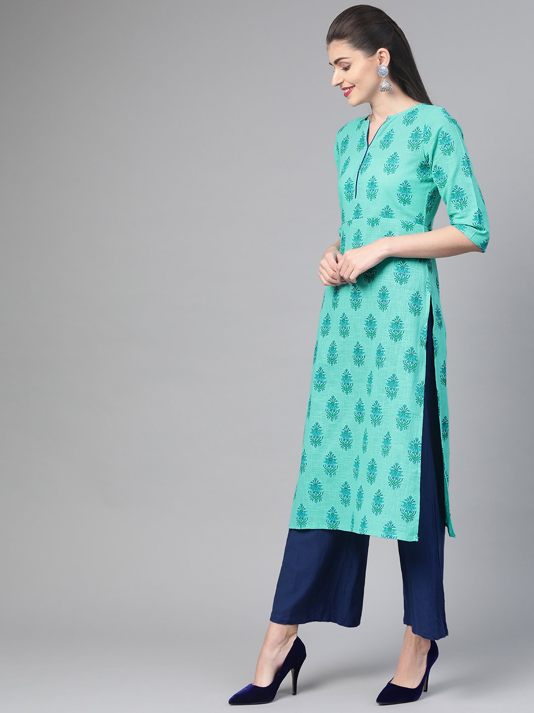 Women Blue & Green Cotton Straight Floral Printed Kurta | NOZ2TOZ - Made In INDIA.