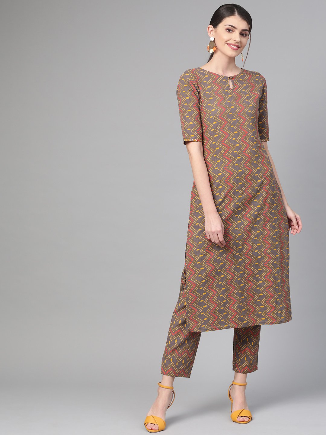 Women Green & Red Straight Geometric Printed Kurta And Palazzos Set | NOZ2TOZ - Made In INDIA.