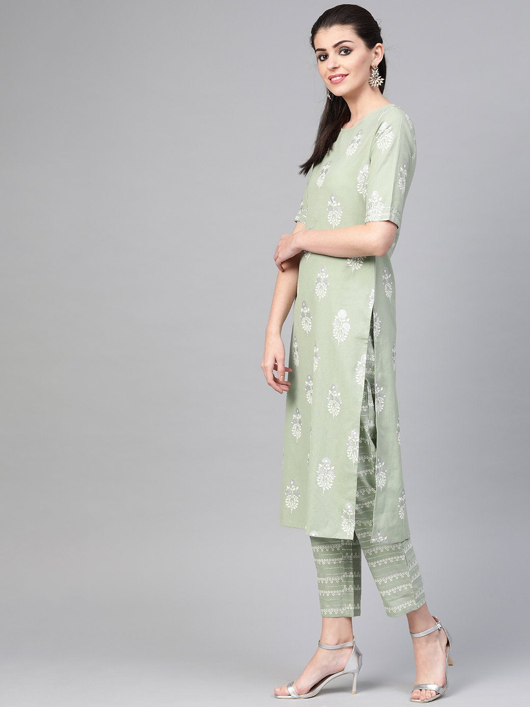 Women Green & white Straight Ethnic Motifs Printed Kurta And Trousers Set | NOZ2TOZ - Made In INDIA.