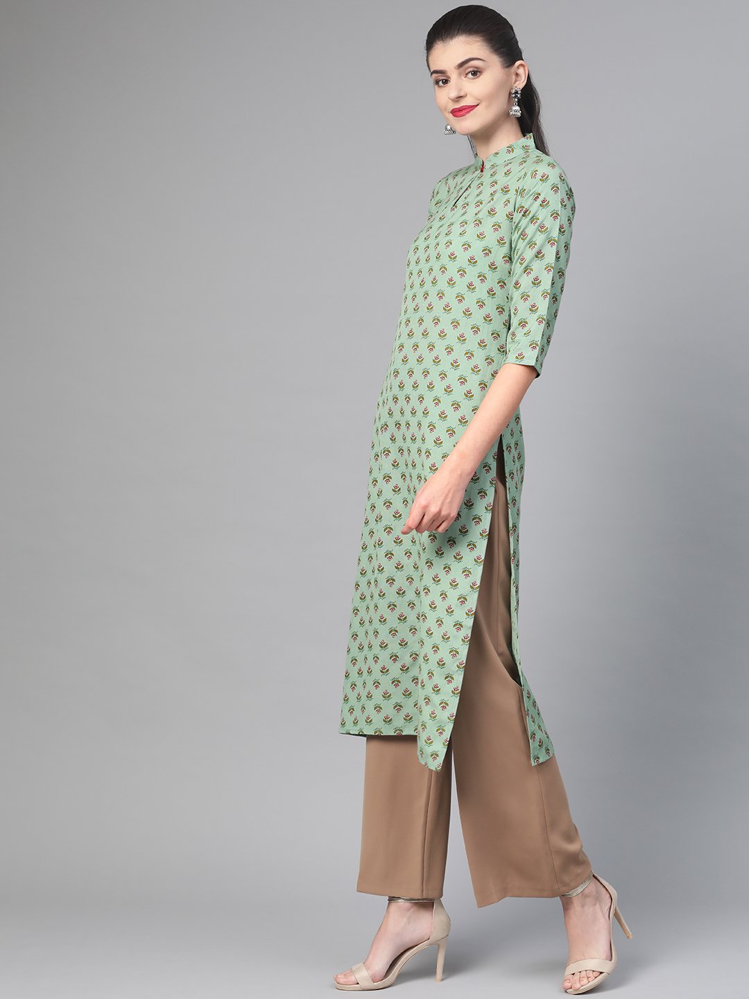 Women Green & Mauve Cotton Straight Floral Printed Kurta | NOZ2TOZ - Made In INDIA.