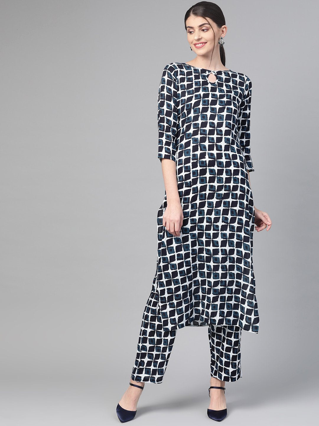 Women White & Navy Blue Straight Geometric Printed Kurta And Trousers Set | NOZ2TOZ - Made In INDIA.