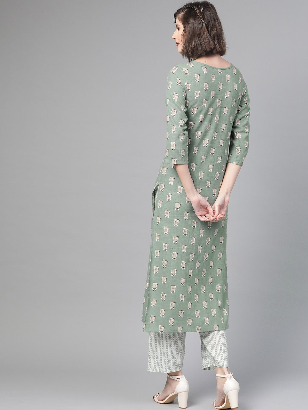 Women Green & Beige Straight Quirky Printed Kurta And Trousers Set | NOZ2TOZ - Made In INDIA.