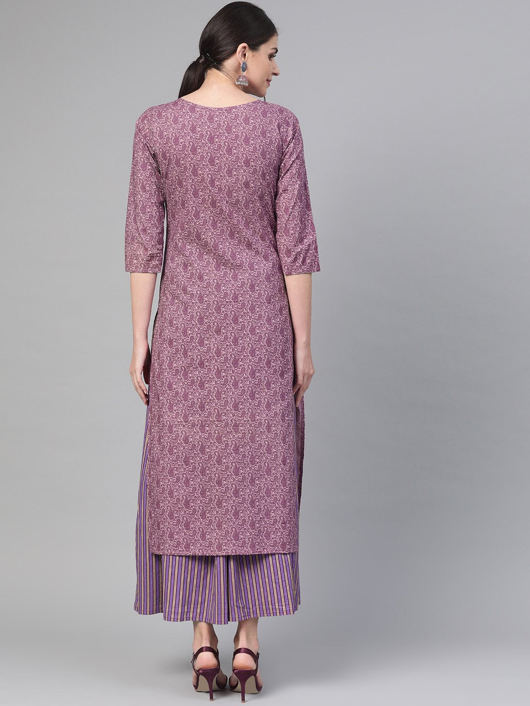 Women Mauve & Purple Straight Paisley Printed Kurta And Skirt Set | NOZ2TOZ - Made In INDIA.