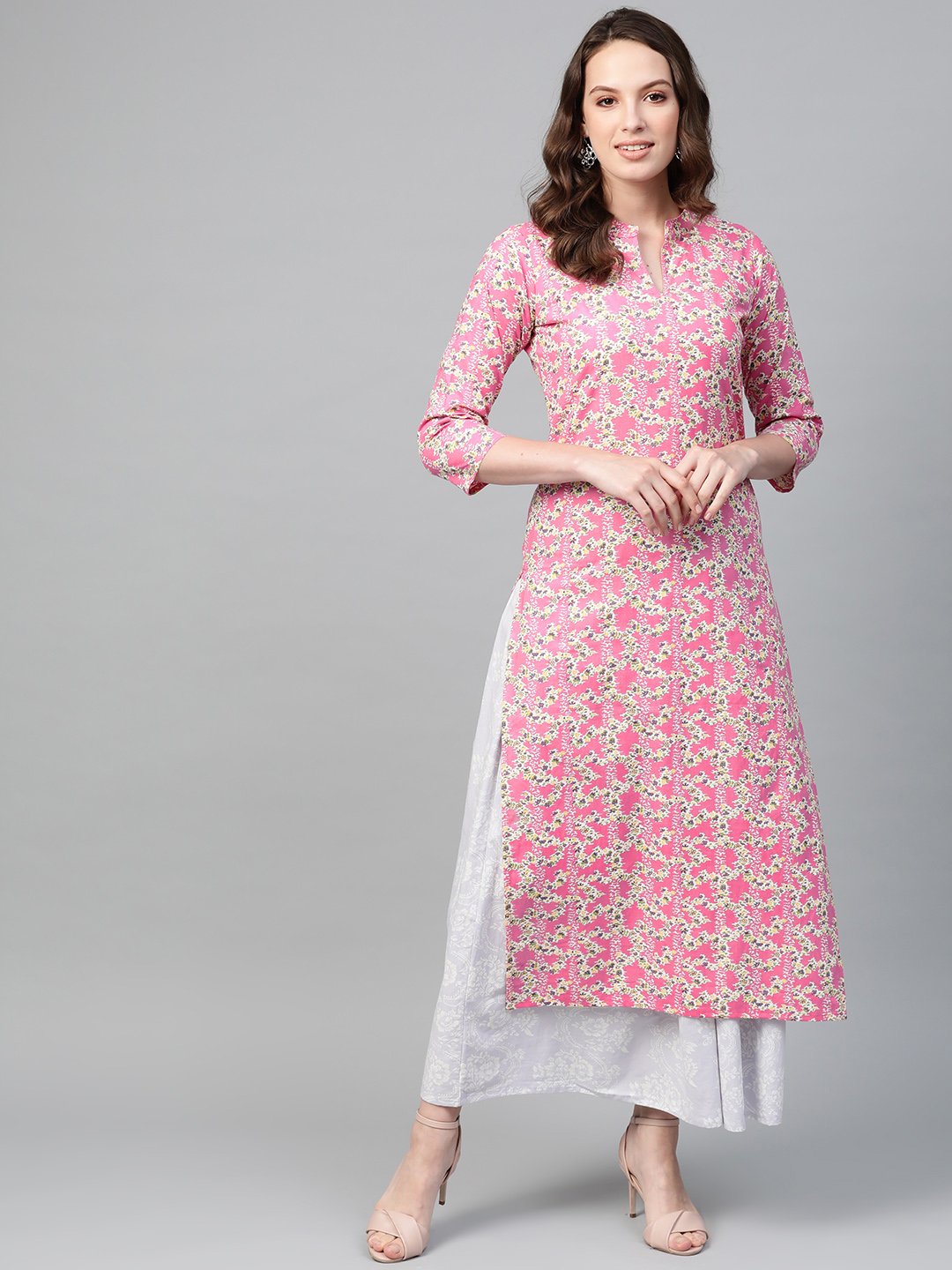 Women Pink & Off white Straight Floral Printed Kurta And Skirt Set | NOZ2TOZ - Made In INDIA.