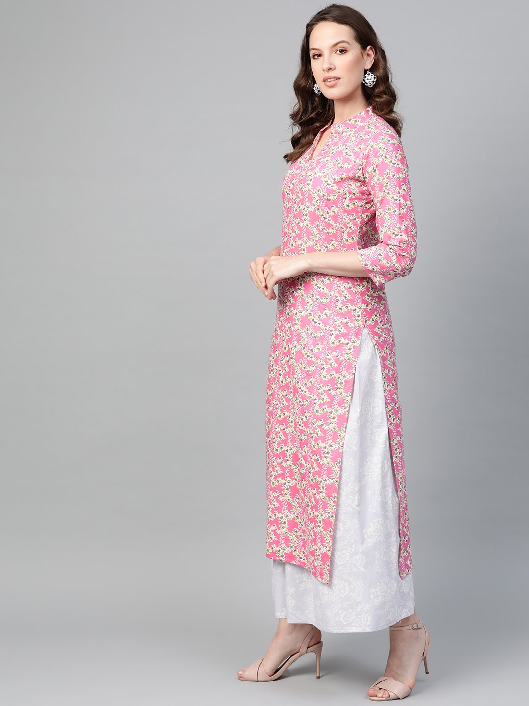 Women Pink & Off white Straight Floral Printed Kurta And Skirt Set | NOZ2TOZ - Made In INDIA.