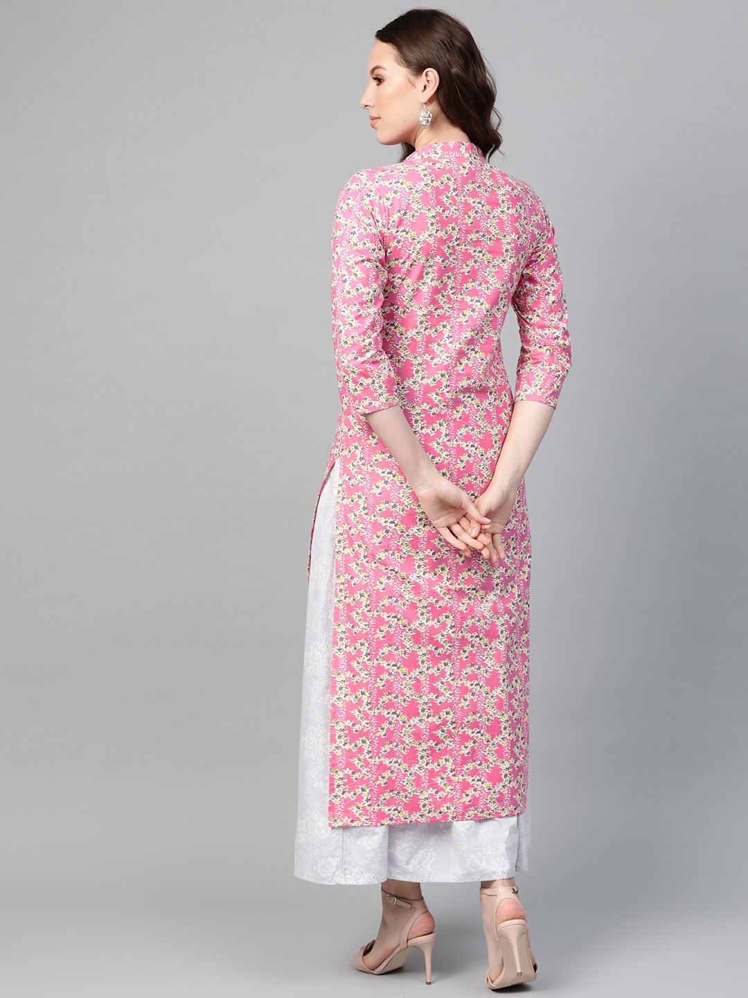 Women Pink & Off white Straight Floral Printed Kurta And Skirt Set | NOZ2TOZ - Made In INDIA.