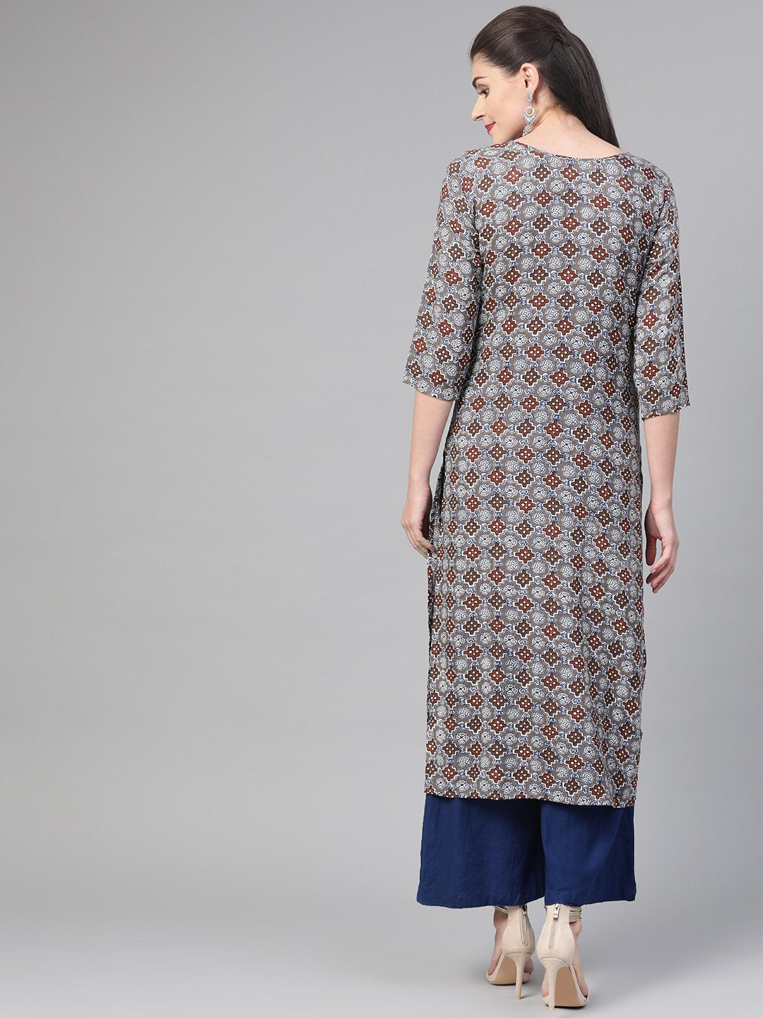 Adults-Women Grey & Maroon Cotton Straight Geometric Printed Kurta | NOZ2TOZ - Made In INDIA.