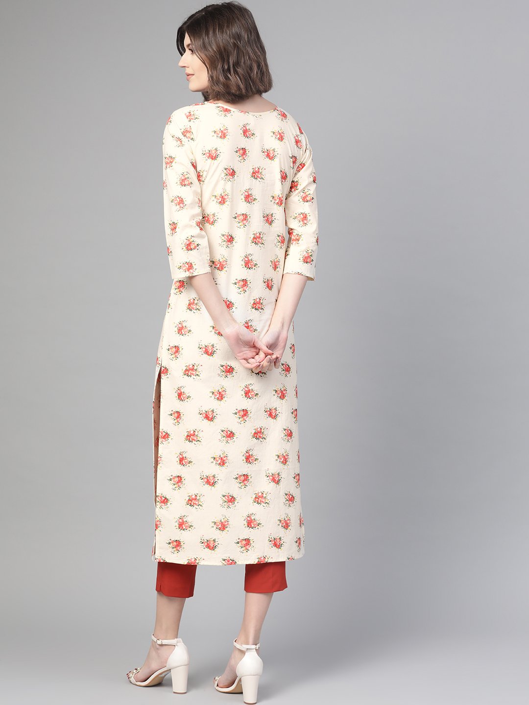 Adults-Women Cream & Peach Cotton Straight Floral Printed Kurta | NOZ2TOZ - Made In INDIA.