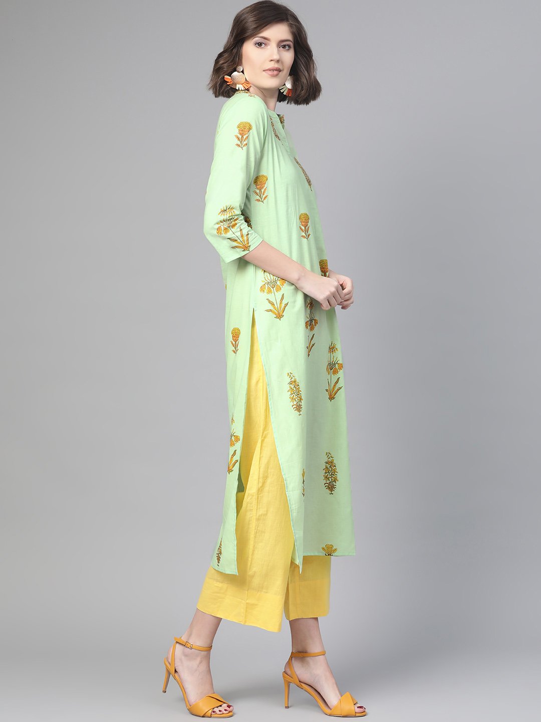 Adults-Women Green & Orange Cotton Straight Floral Printed Kurta | NOZ2TOZ - Made In INDIA.