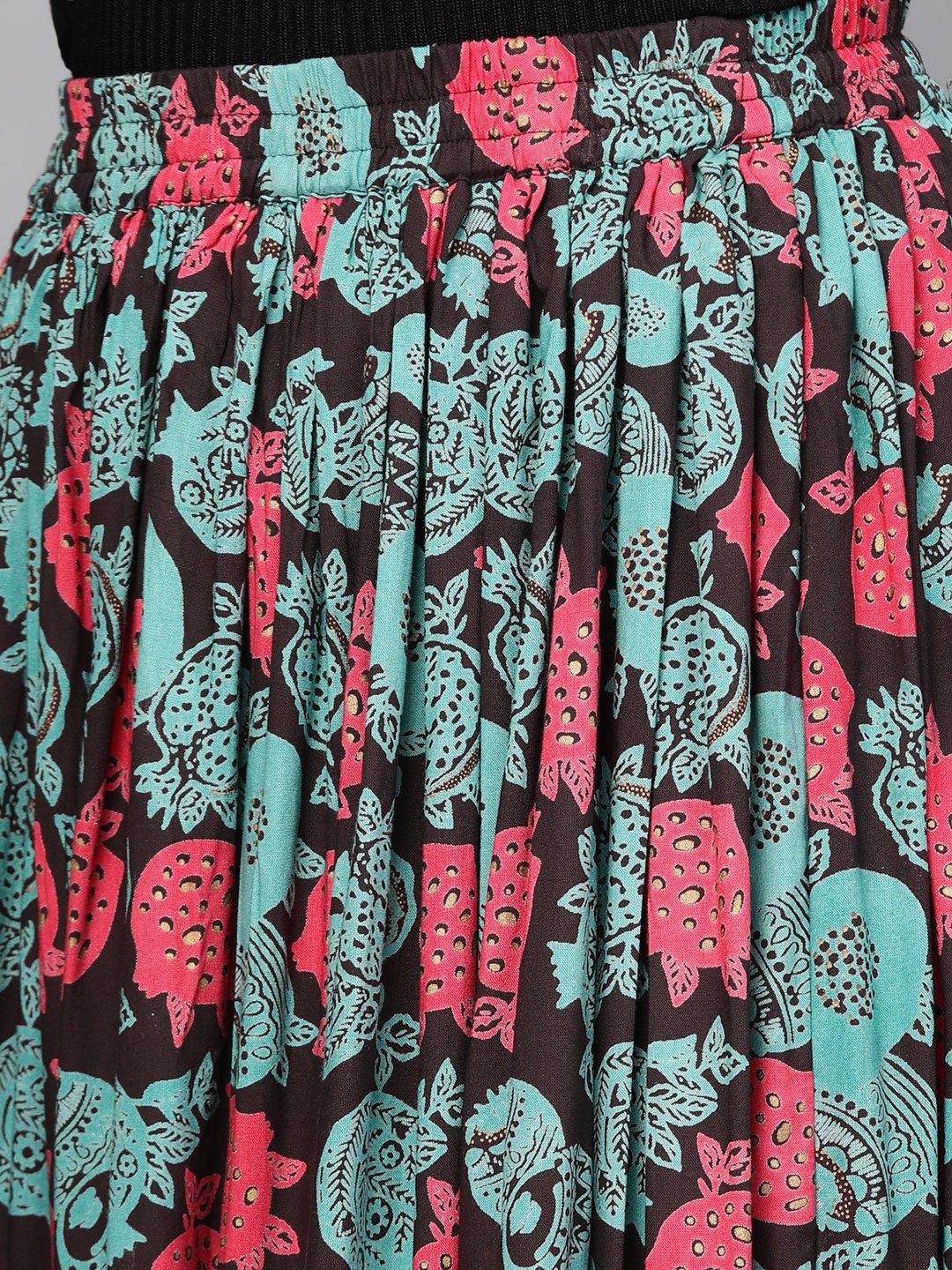 Women Black & Green Floral Printed Flared Skirt | NOZ2TOZ - Made In INDIA.