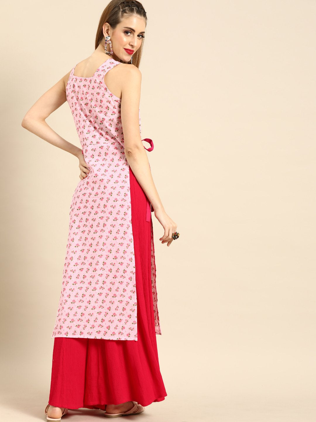 Women Pink Calf Length Sleeveless Straight Floral Printed Cotton Kurta | NOZ2TOZ - Made In INDIA.