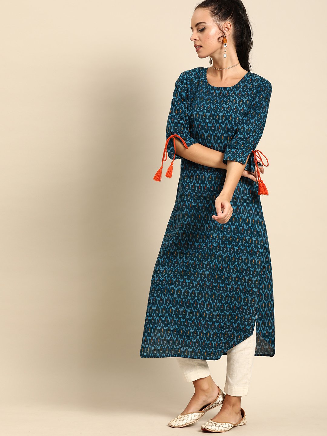 Women Blue Calf Length Three-Quarter Sleeves Straight Geometric Printed Cotton Kurta | NOZ2TOZ - Made In INDIA.