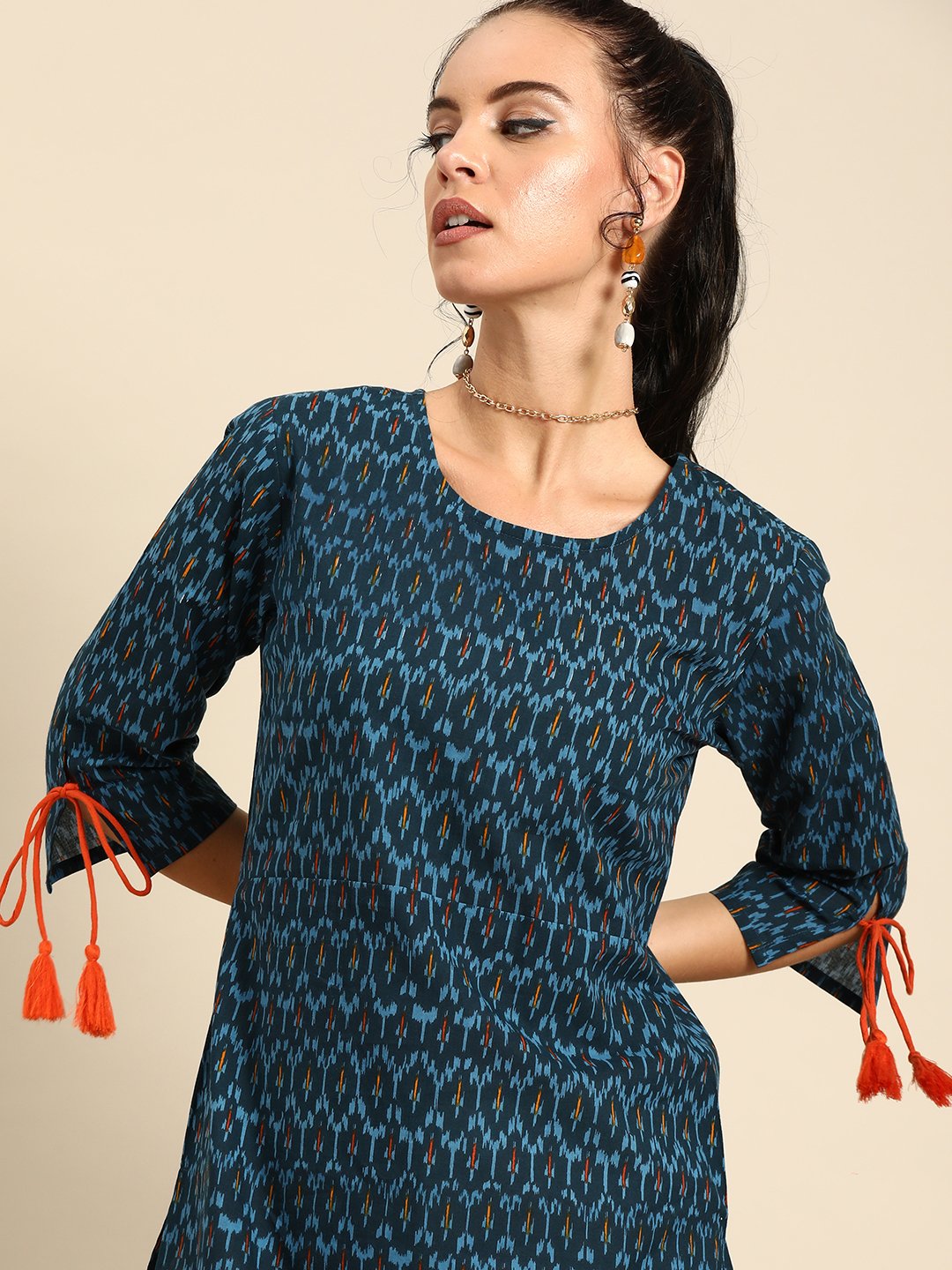 Women Blue Calf Length Three-Quarter Sleeves Straight Geometric Printed Cotton Kurta | NOZ2TOZ - Made In INDIA.