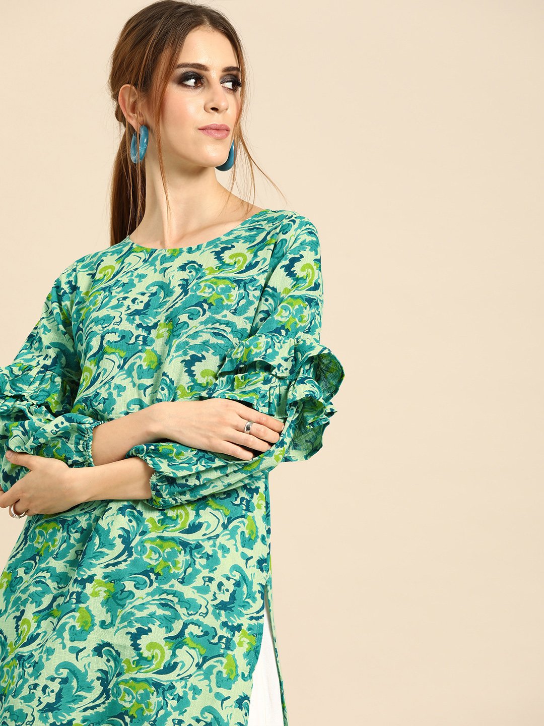 Women Green Calf Length Long Sleeves Straight Floral Printed Cotton Kurta | NOZ2TOZ - Made In INDIA.