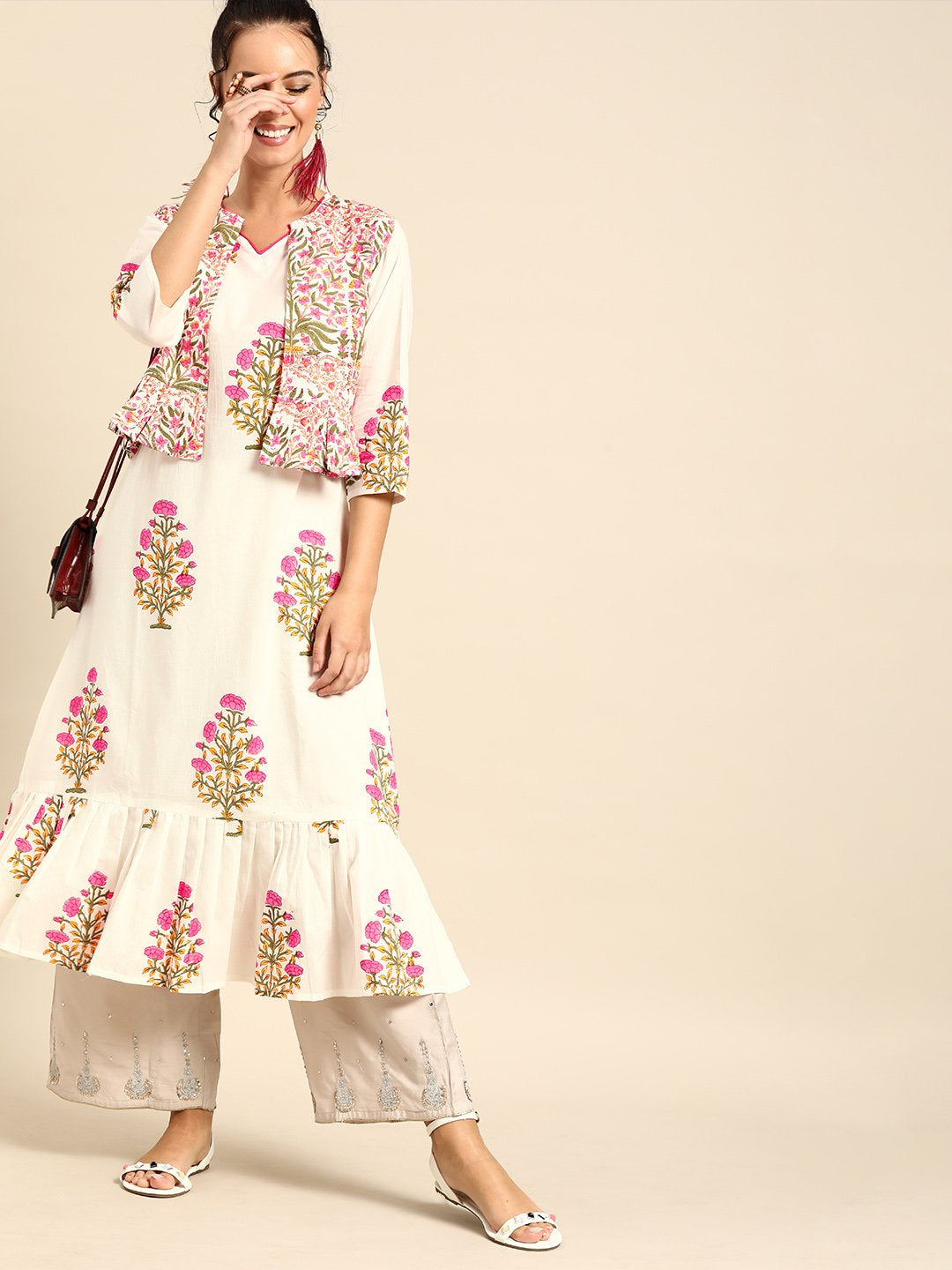 Women Off White Calf Length Three-Quarter Sleeves Straight Floral Printed Cotton Kurta with Jacket | NOZ2TOZ - Made In INDIA.