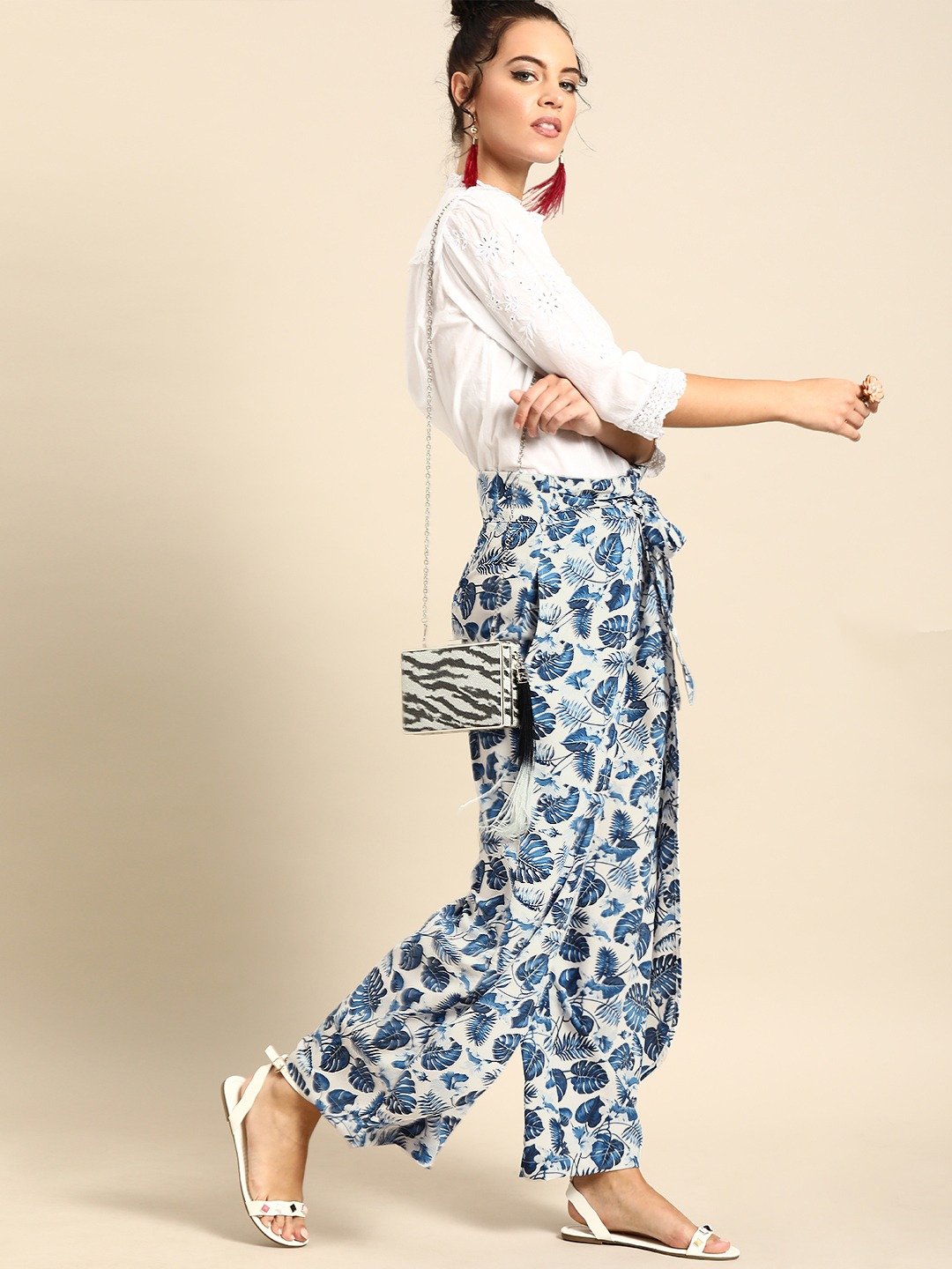 Women Off-White  Blue Printed Wide Leg Palazzos | NOZ2TOZ - Made In INDIA.